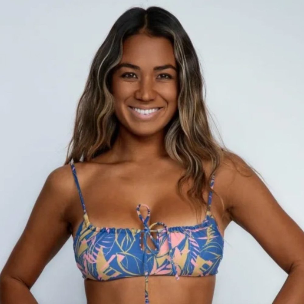 New Skatie Demi Bikini Top Anguilla Size XS